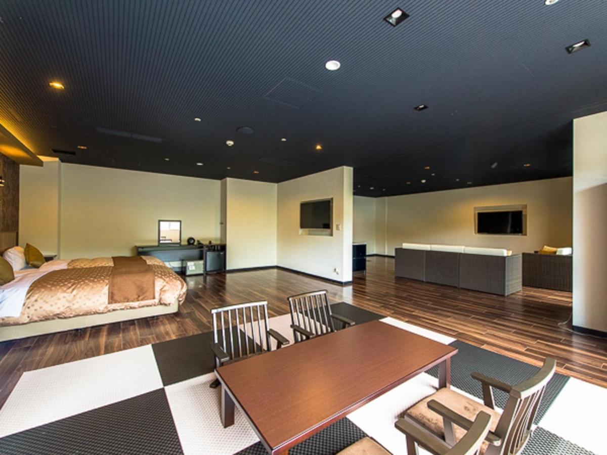 Livemax Resort Kaga Yamashiro Bagian luar foto