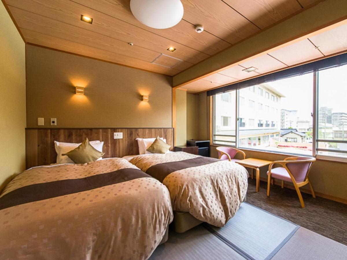 Livemax Resort Kaga Yamashiro Bagian luar foto